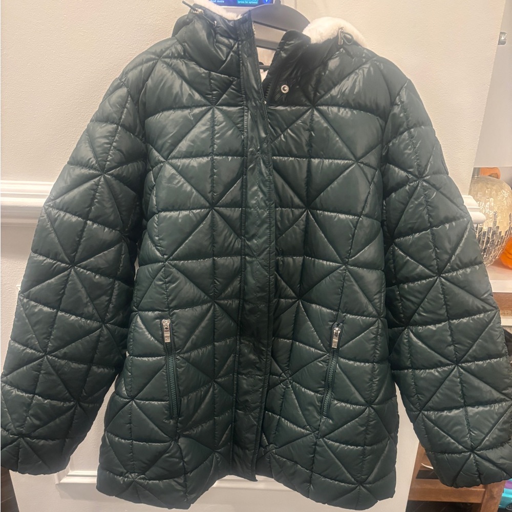 Steve Madden Dark Green Quilted Puffer Jacket Size XL NWOT - Picture 3 of 8